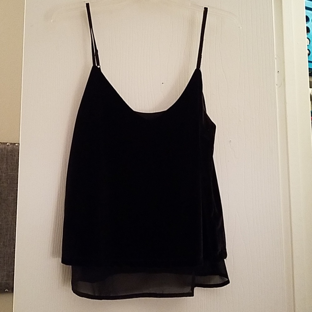 5/$20 - Velour tank top